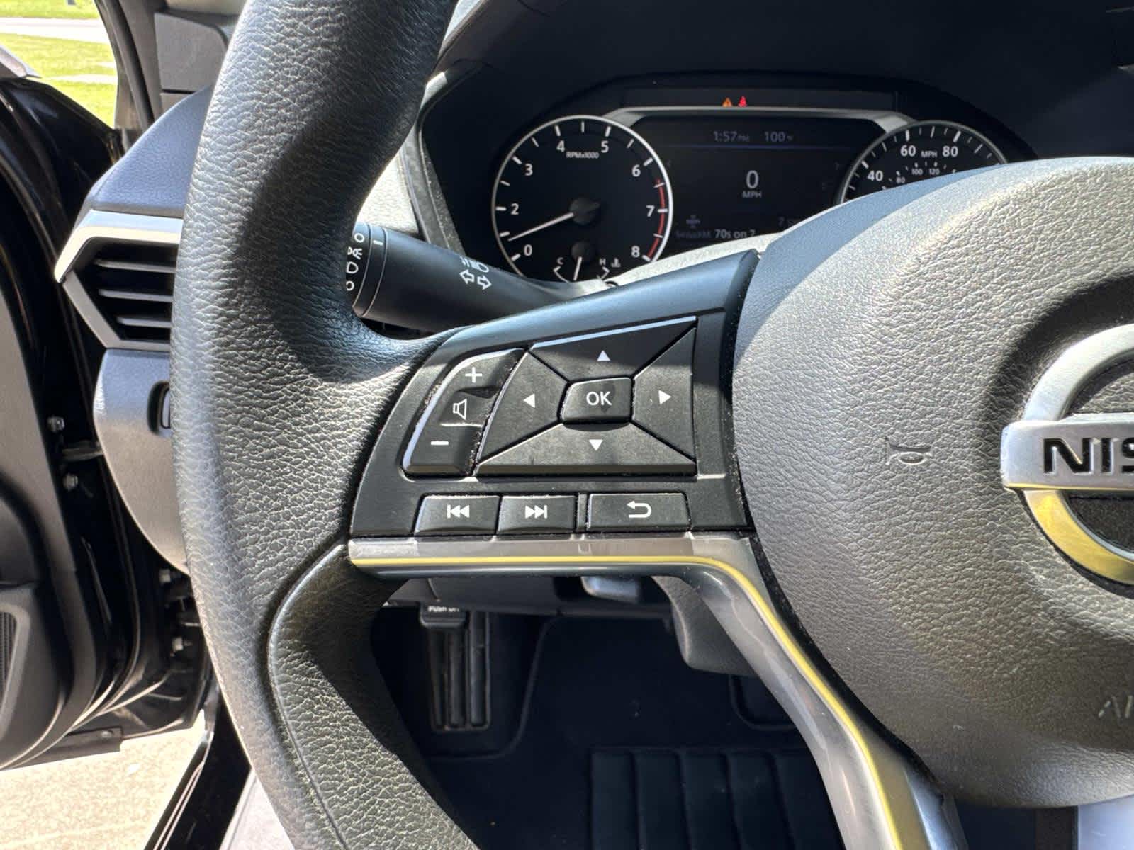 2021 Nissan Altima 2.5 SV photo 39