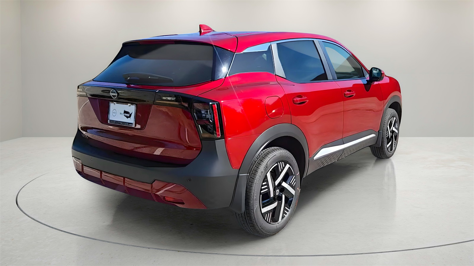 2025 Nissan Kicks SV photo 3