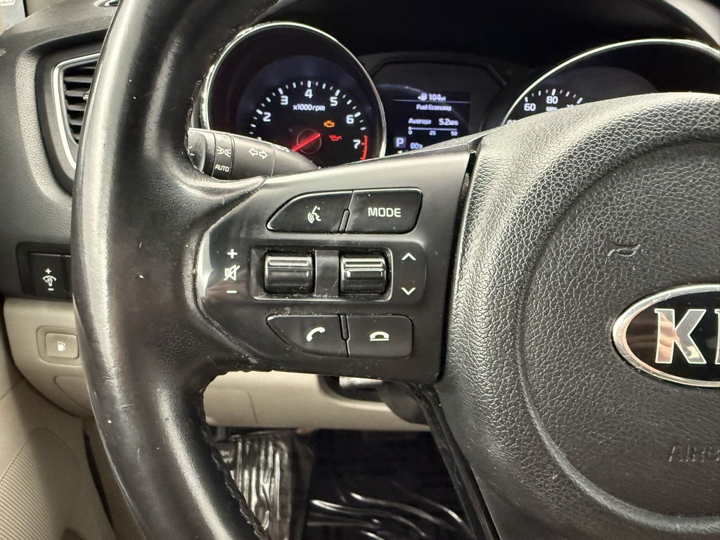 2020 Kia Sedona EX photo 25