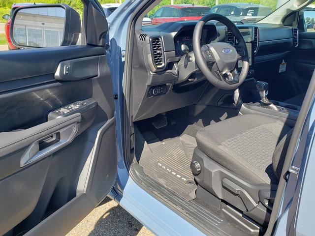 2025 Ford Ranger XLT photo 12
