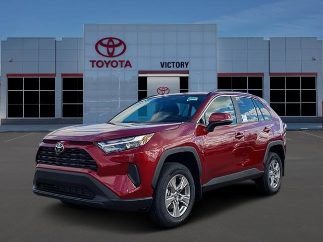 2025 Toyota RAV4 XLE's photo