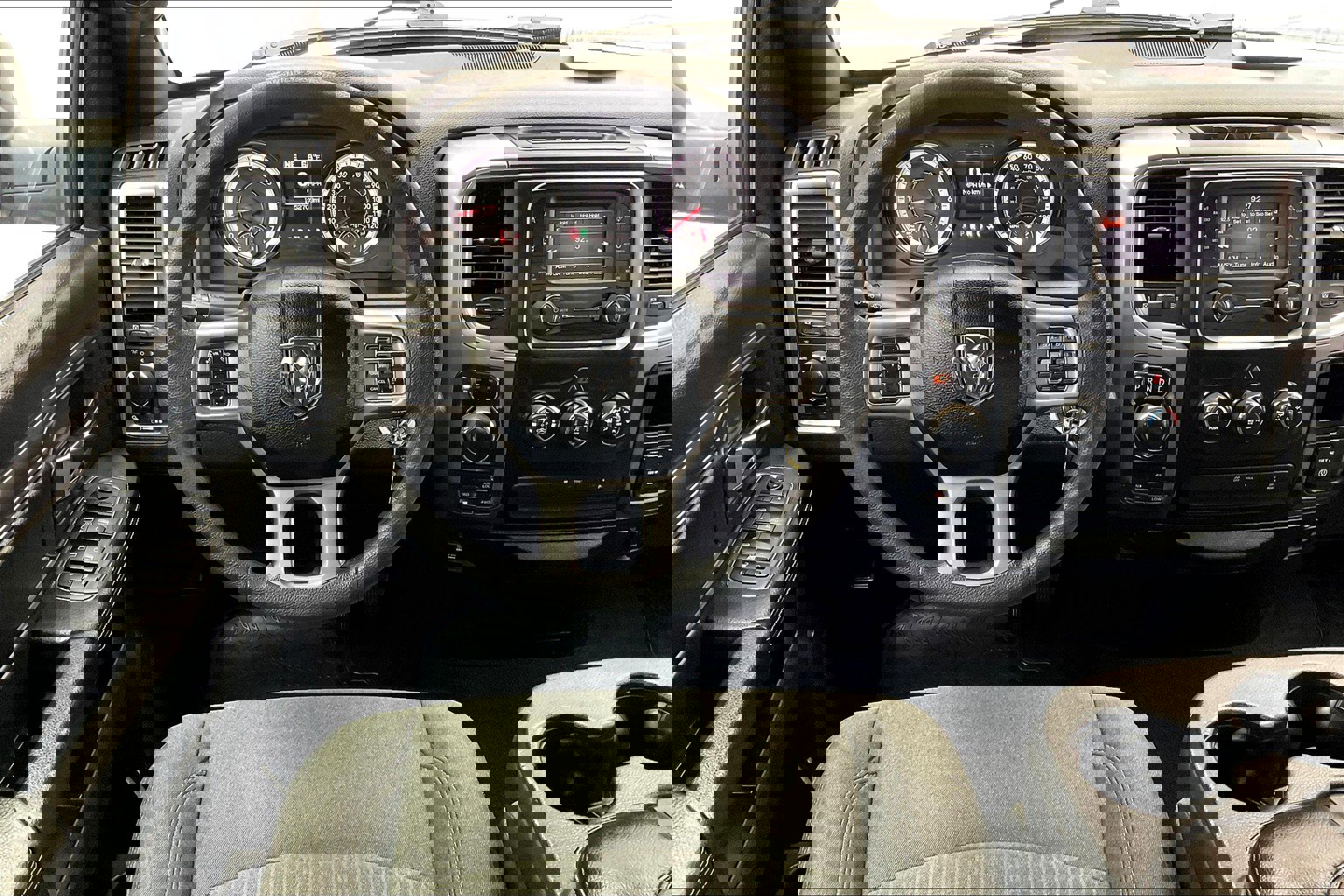 2021 Ram 1500 Classic Warlock photo 4