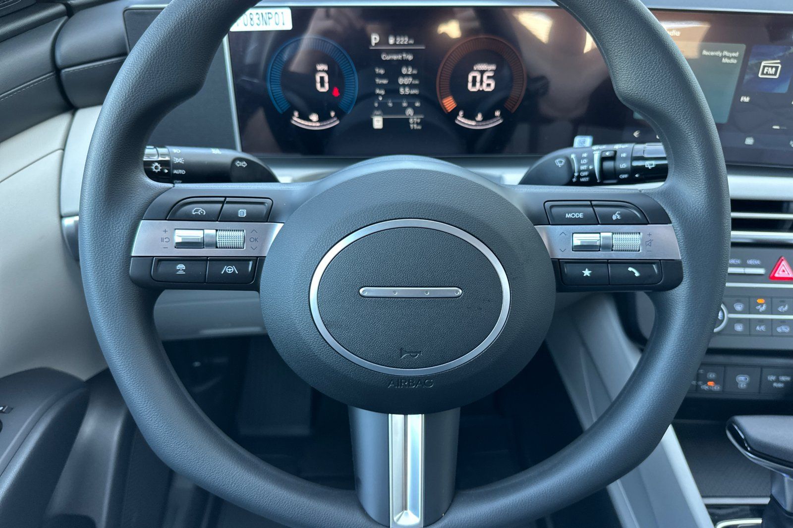 2025 Hyundai Tucson SE photo 19