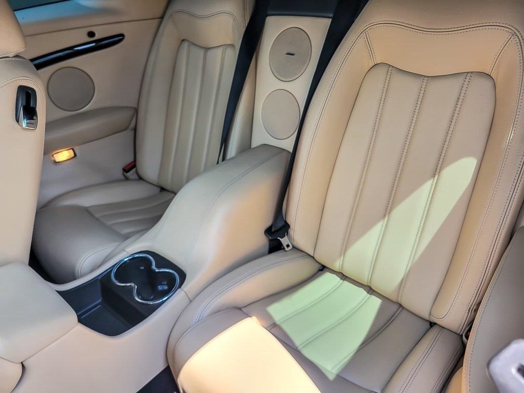 2010 Maserati Granturismo Base photo 10