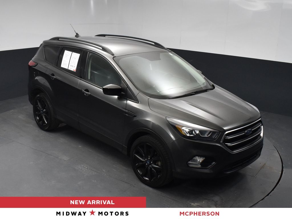 2019 Ford Escape SE's photo