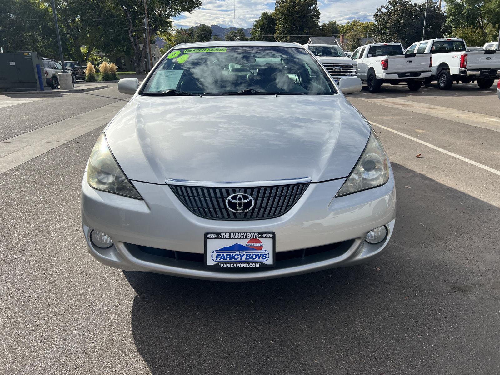2004 Toyota Camry Solara SE photo 2