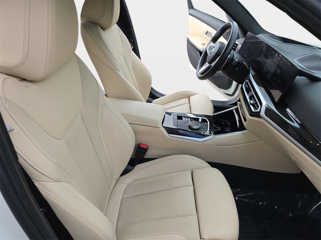 2023 Bmw 330i Sedan photo 10