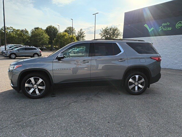 2020 Chevrolet Traverse Leather photo 2