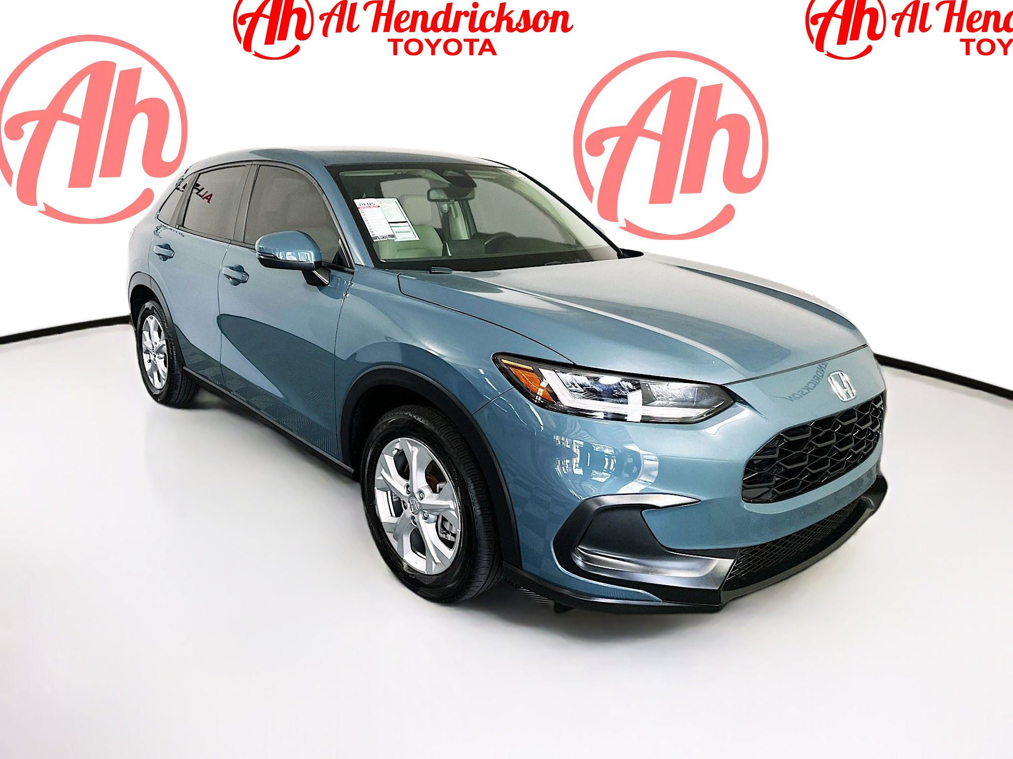 2024 Honda HR-V LX's photo