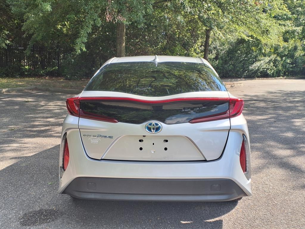 2019 Toyota Prius Prime Plus photo 7