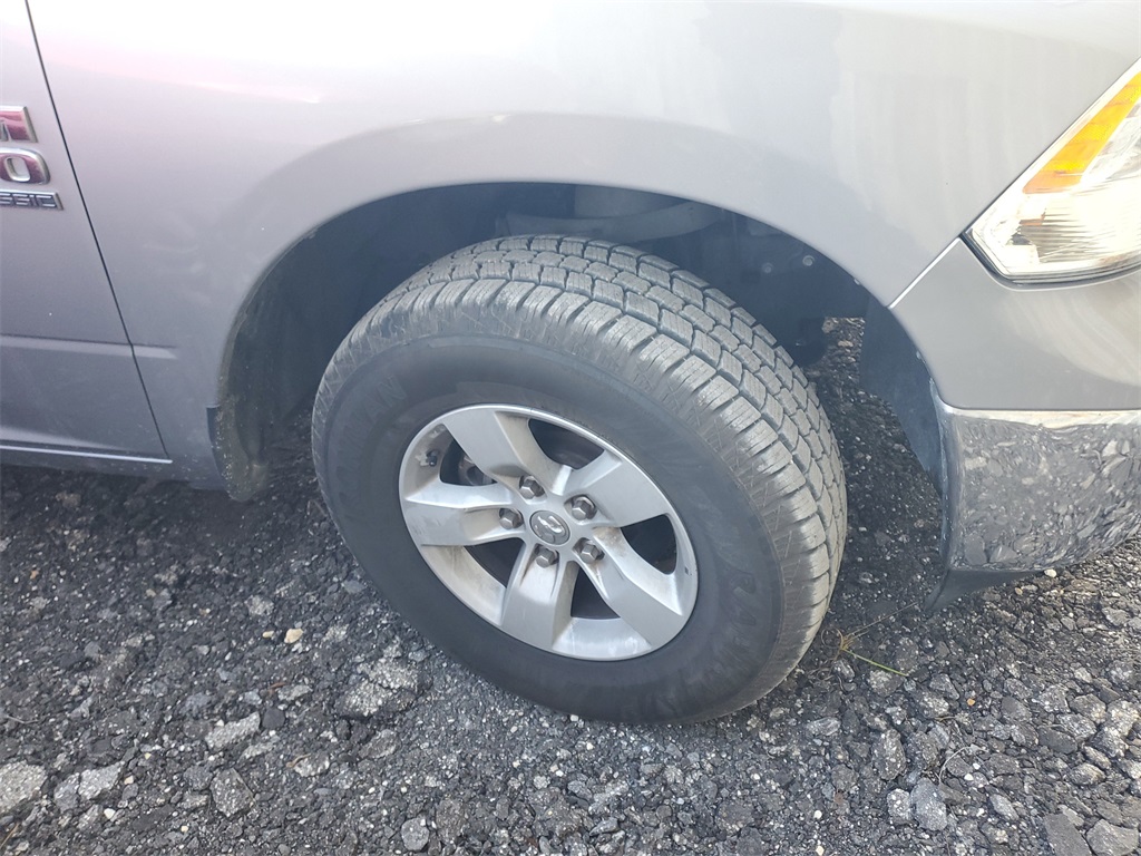 2024 Ram 1500 Classic SLT photo 2