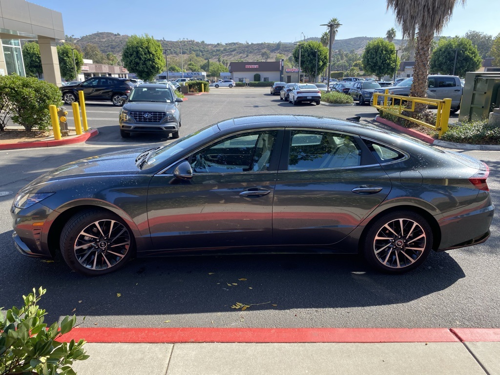 2023 Hyundai Sonata Limited photo 4