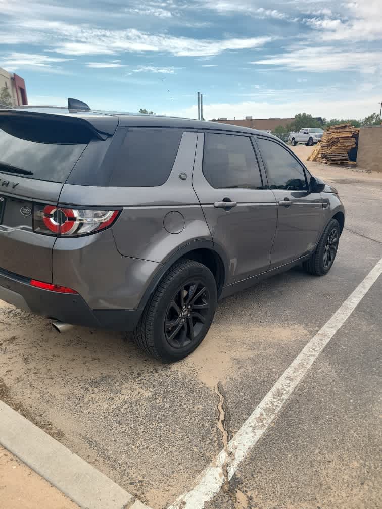 2018 Land Rover Discovery Sport SE photo 5