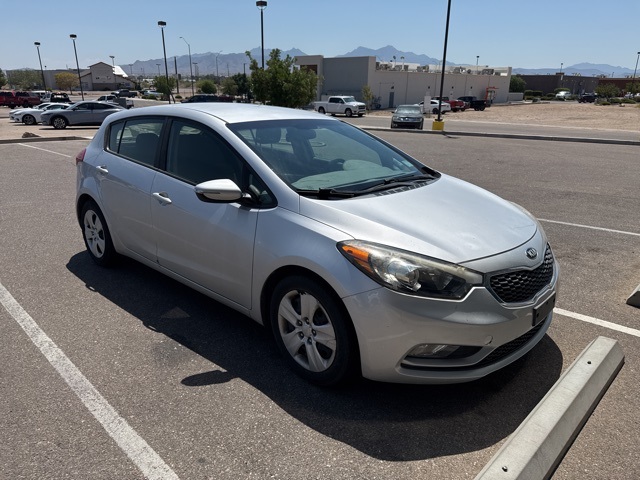 Used 2016 Kia Forte5 LX with VIN KNAFK5A83G5597595 for sale in Lake Havasu City, AZ