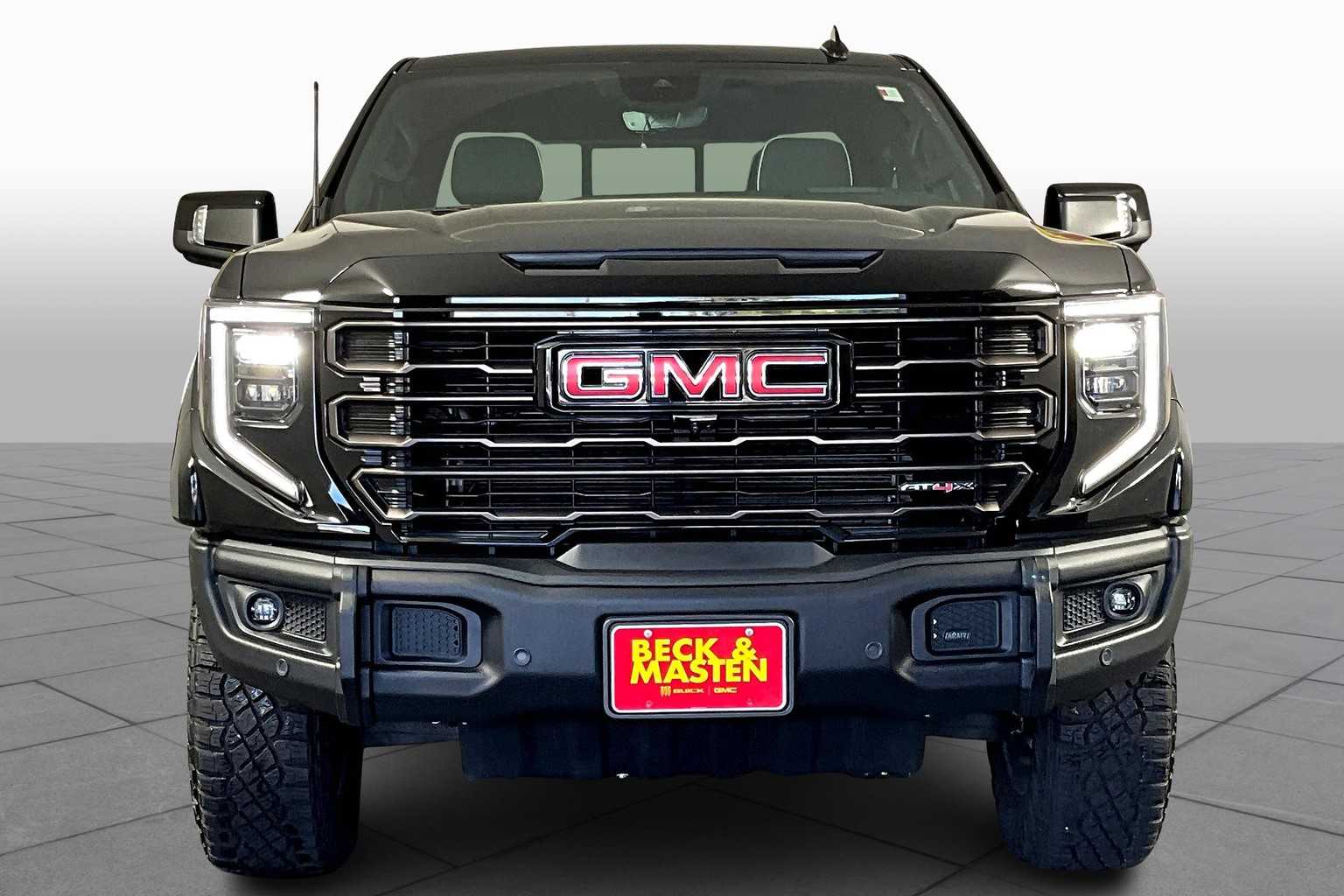 2024 Gmc Sierra 1500 AT4X photo 3