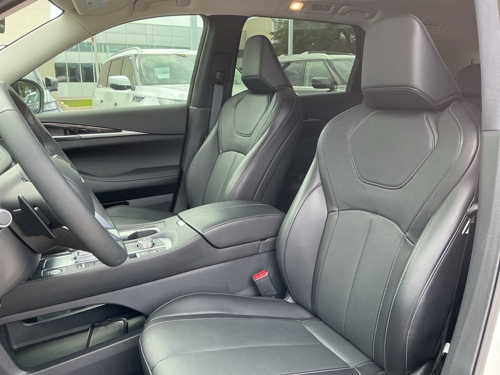 2025 Infiniti QX60 Pure photo 23