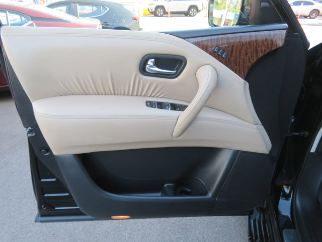 2017 Nissan Armada Platinum photo 25