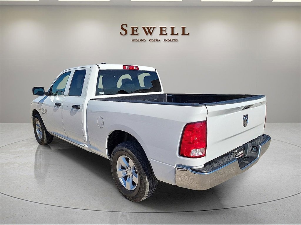 2021 Ram 1500 Classic Tradesman photo 3