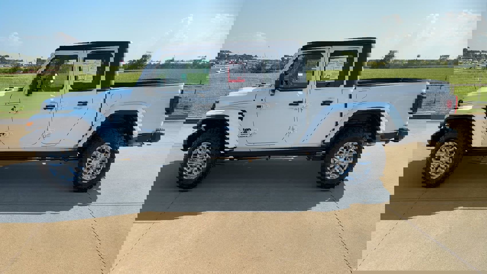 2023 Jeep Gladiator Sport S photo 6