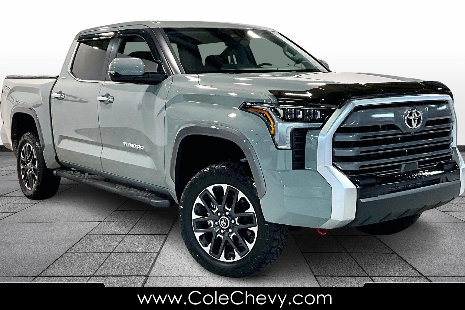 2024 Toyota Tundra Limited's photo