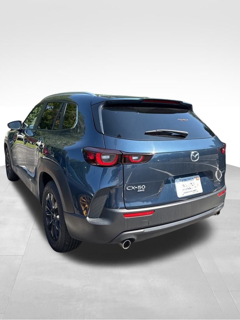 2025 Mazda CX-50 2.5 S Preferred photo 5
