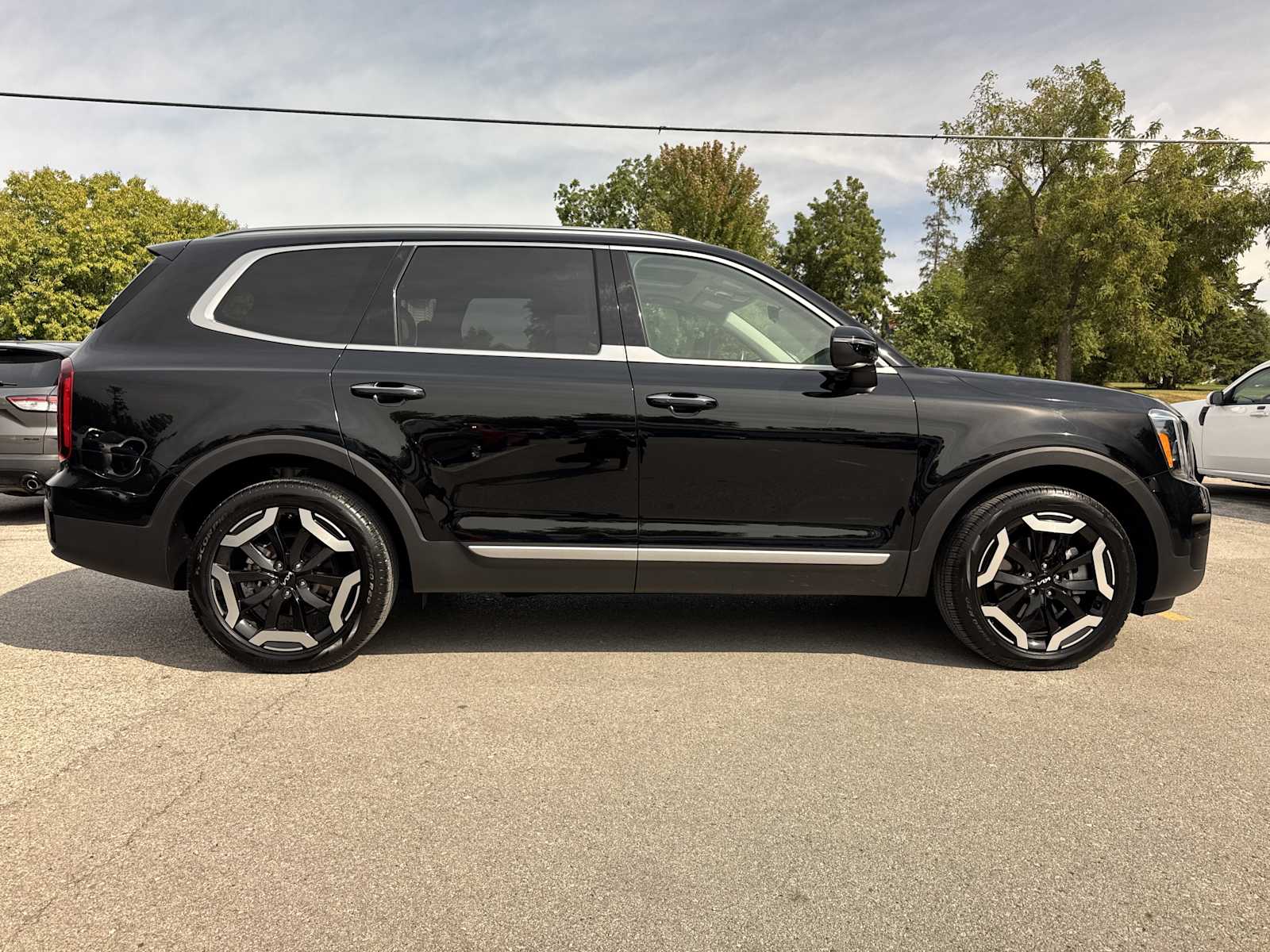 2024 Kia Telluride S photo 4