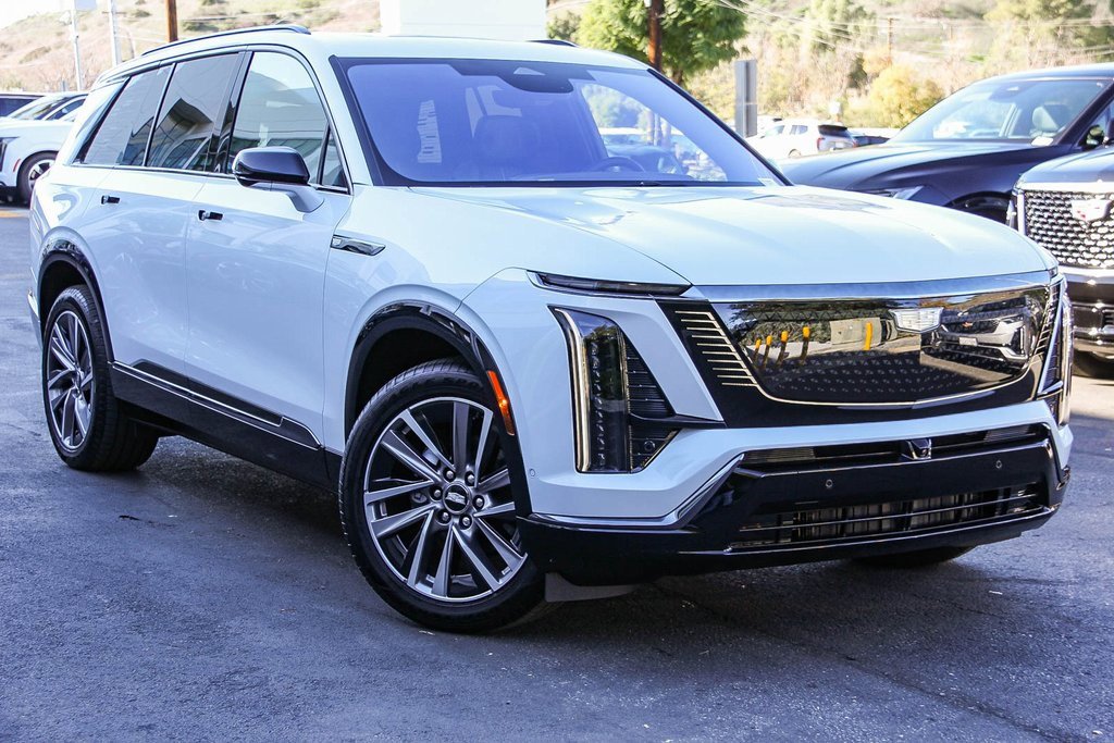 2026 Cadillac VISTIQ Sport's photo