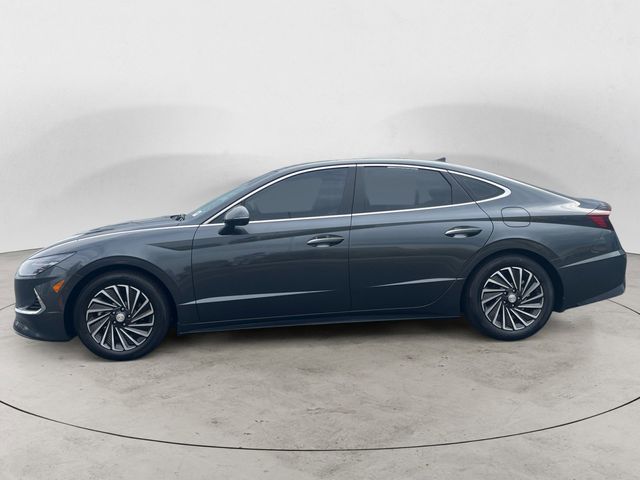 2022 Hyundai Sonata Hybrid Limited photo 2