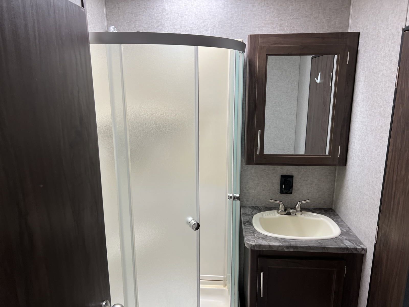 Used 2019  Forest River  image 20