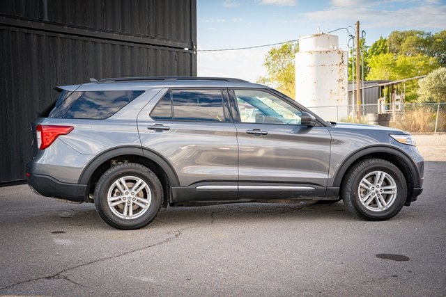 2023 Ford Explorer XLT photo 4