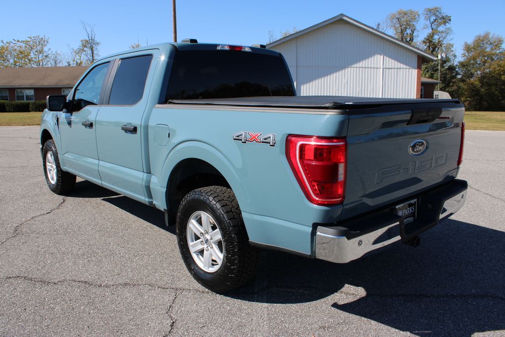 2023 Ford F-150 XLT photo 3