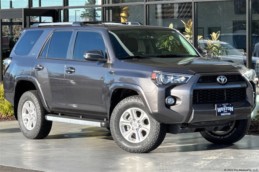 2019 Toyota 4Runner SR5 Premium's photo