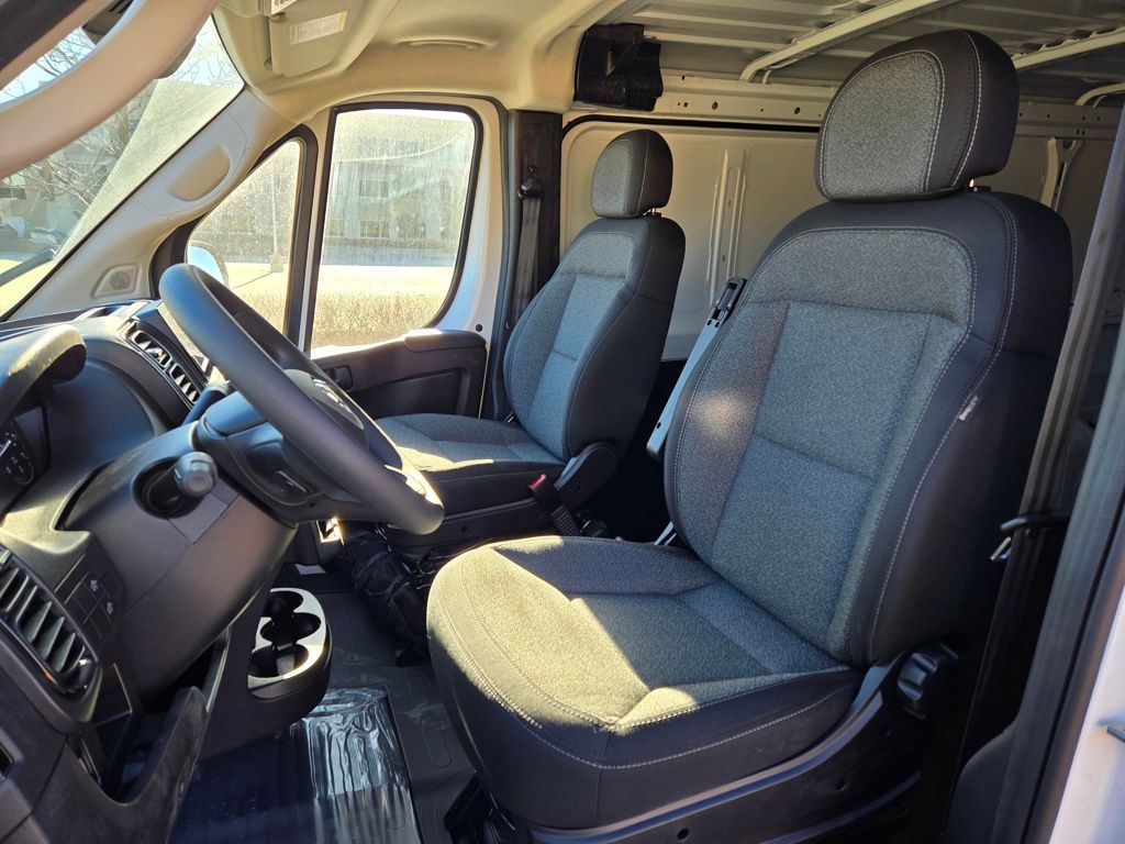 2025 Ram ProMaster 2500 photo 10