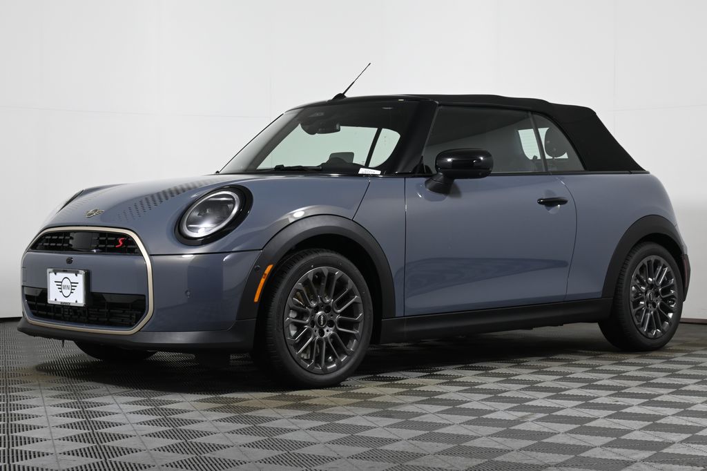2026 Mini Cooper Convertible Iconic photo 3