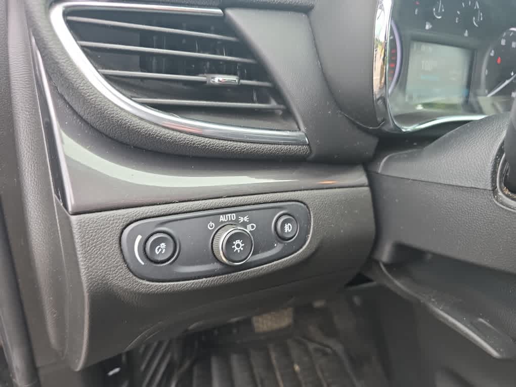 2017 Buick Encore Preferred photo 11