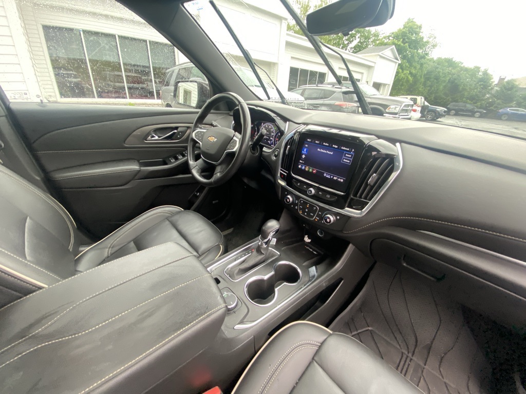 2022 Chevrolet Traverse Premier photo 24