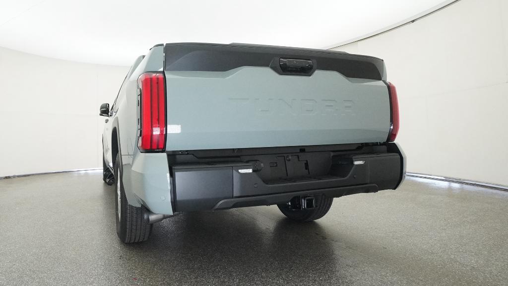 2025 Toyota Tundra SR5 photo 15