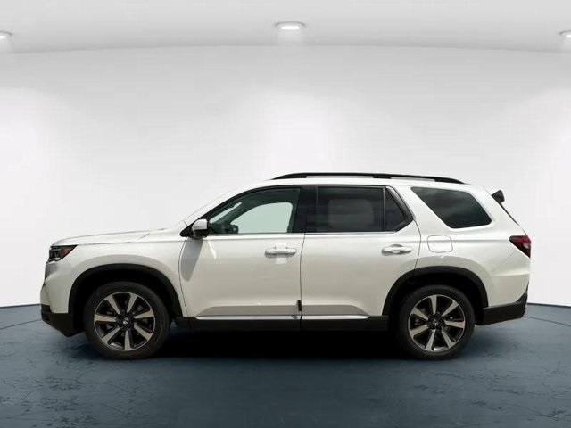 2025 Honda Pilot Touring photo 4