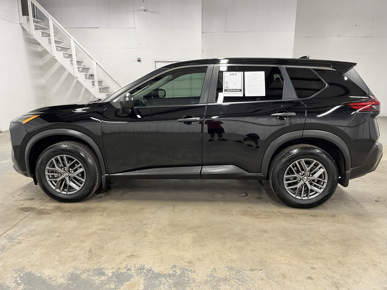 2021 Nissan Rogue S photo 4