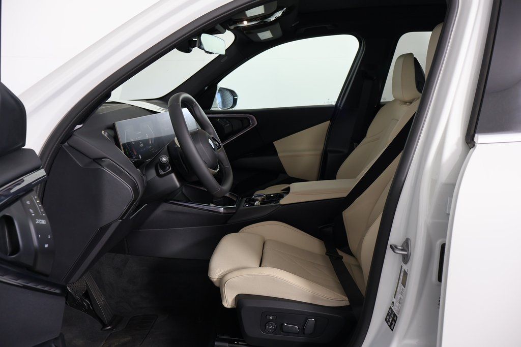 2025 Bmw X3 30x Drive photo 2