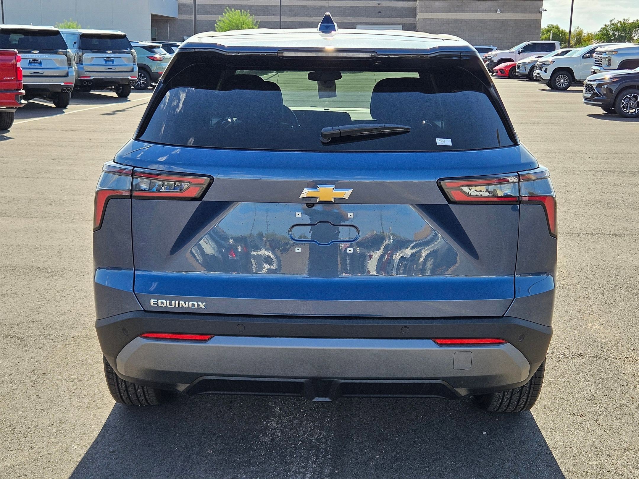 2026 Chevrolet Equinox LT photo 4