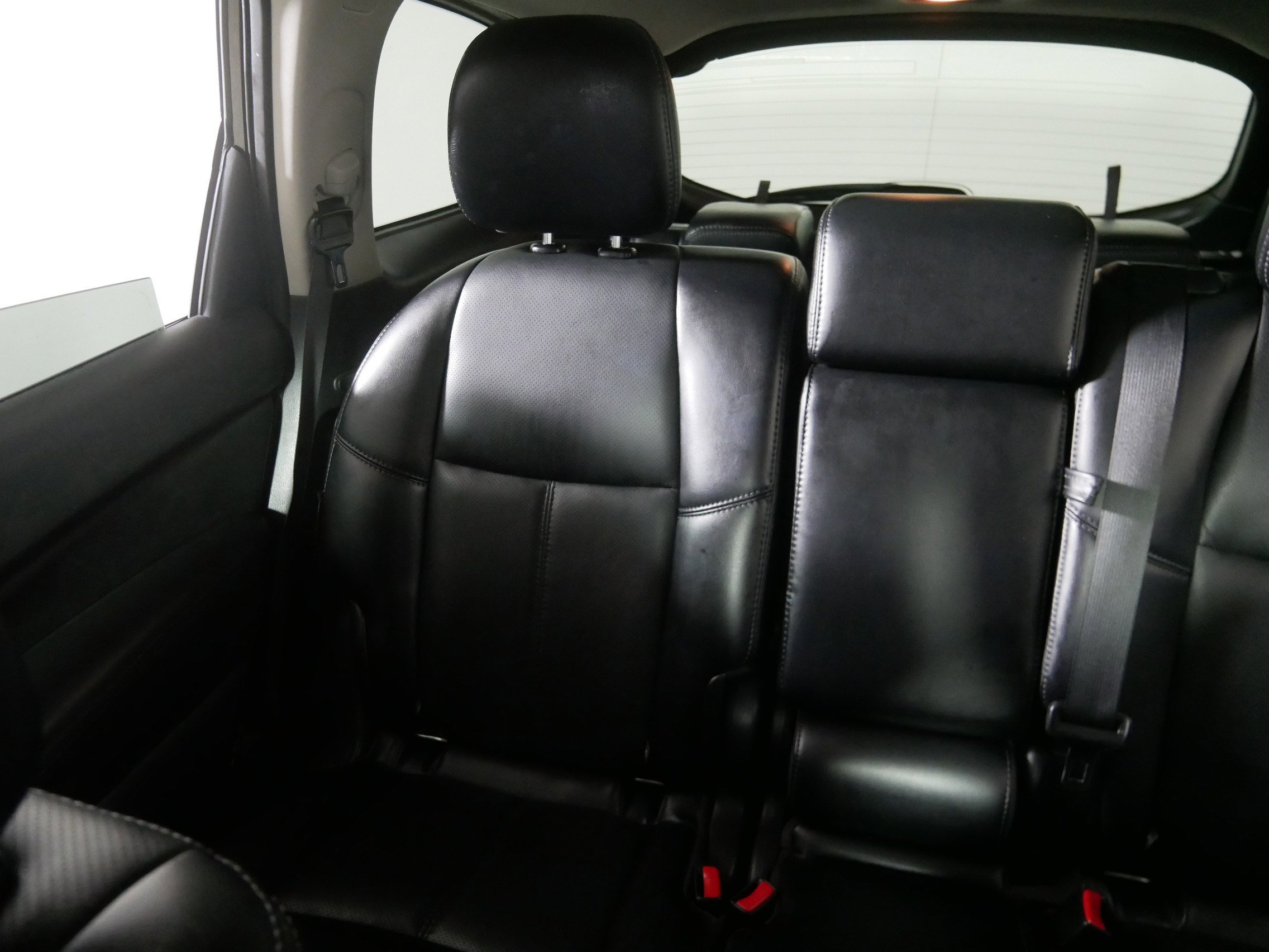 2018 Nissan Pathfinder Platinum photo 11