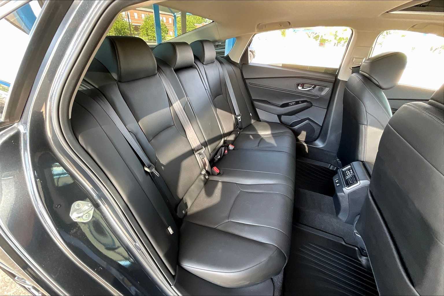 2023 Honda Accord Hybrid Touring photo 18