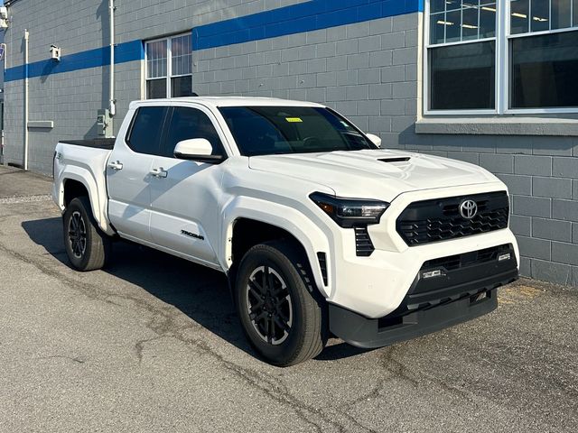2024 Toyota Tacoma 4x4 Double Cab photo 2
