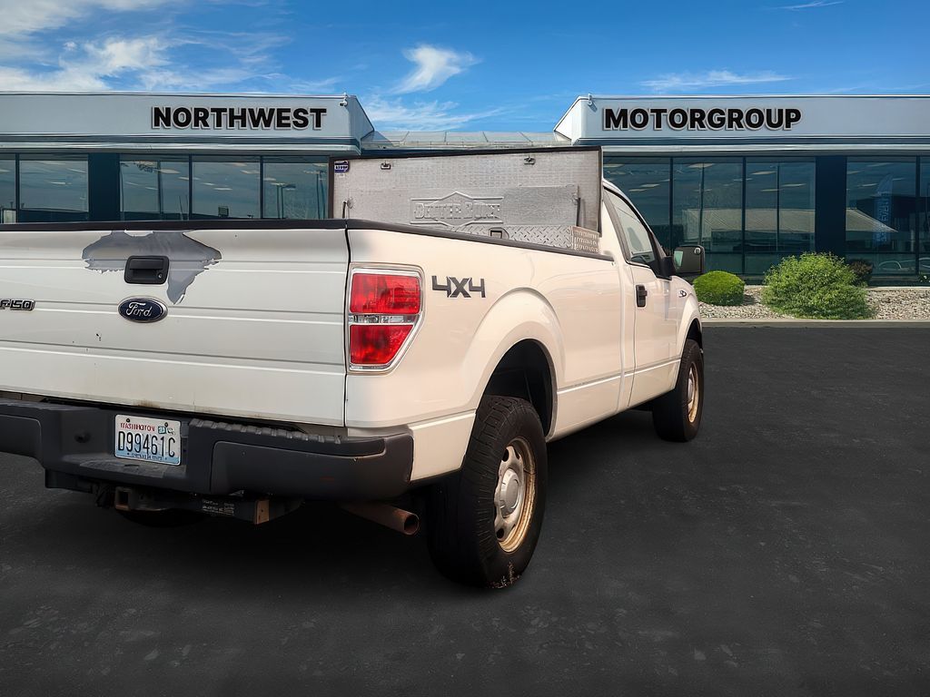2010 Ford F-150 XL photo 5