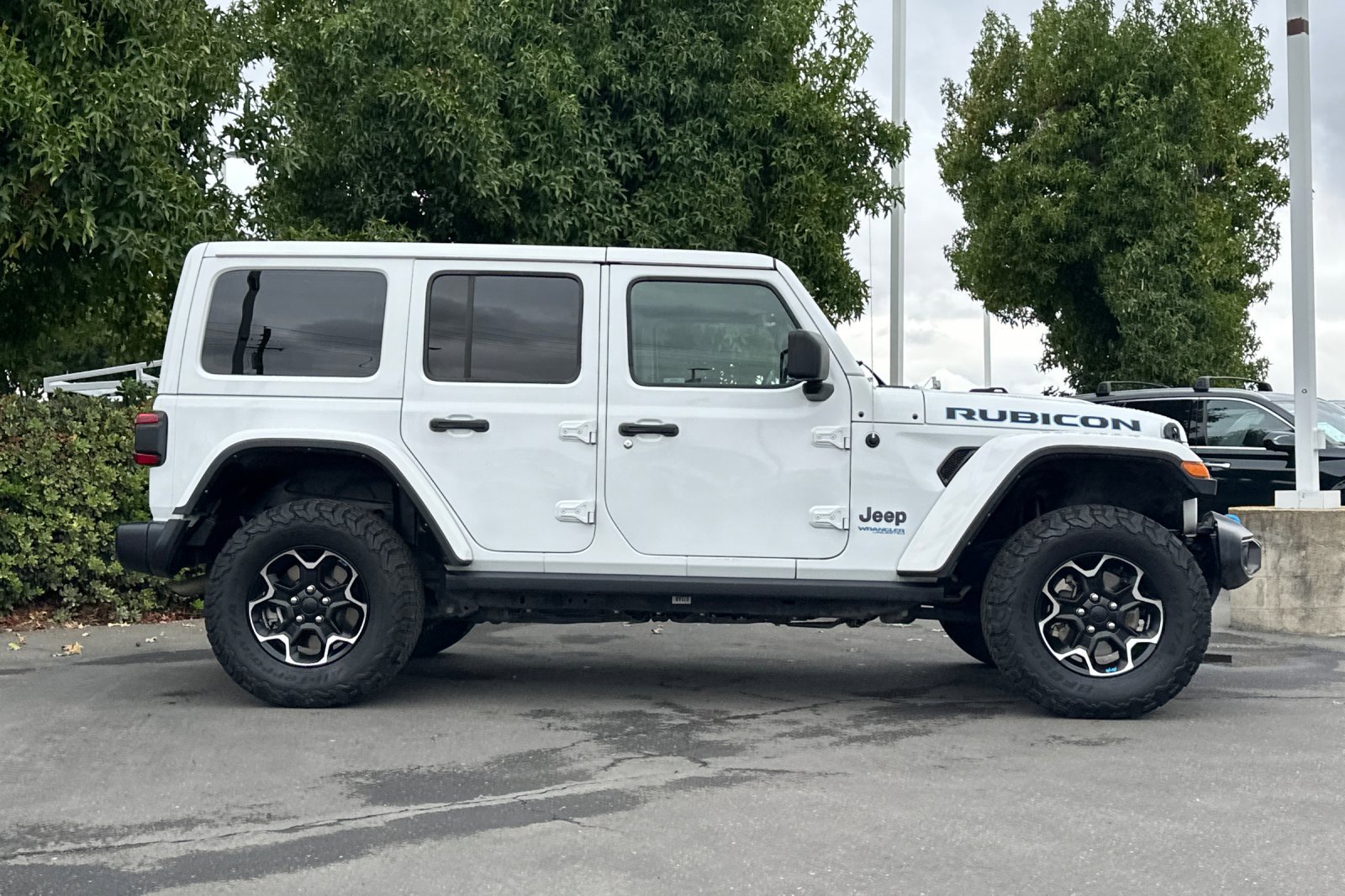 2021 Jeep Wrangler 4xe Unlimited Rubicon photo 3