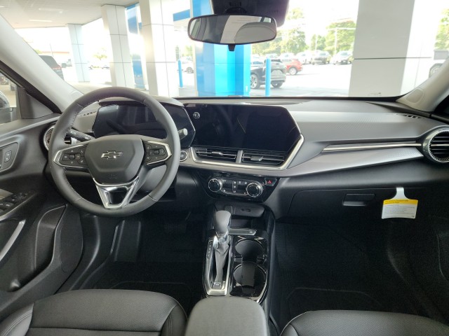 2025 Chevrolet Trax ACTIV photo 11