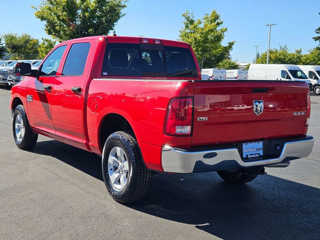 2023 Ram 1500 Classic SLT photo 4