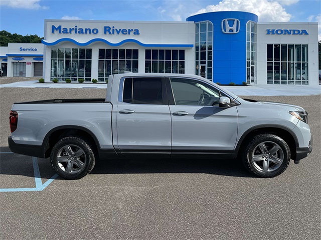 2023 Honda Ridgeline RTL photo 2