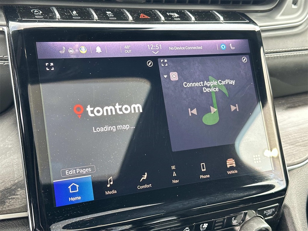 2021 Jeep Grand Cherokee Overland photo 2